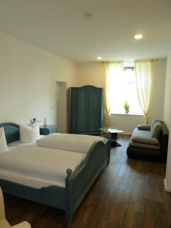 Hotel Garni Reis Трейс-Карден Стая снимка